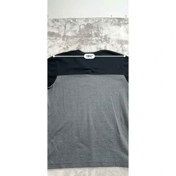 Guess Polo Shirt Men's Medium Black Gray Short Sleeve 2 Tone Button EUC - Picture 4 of 5